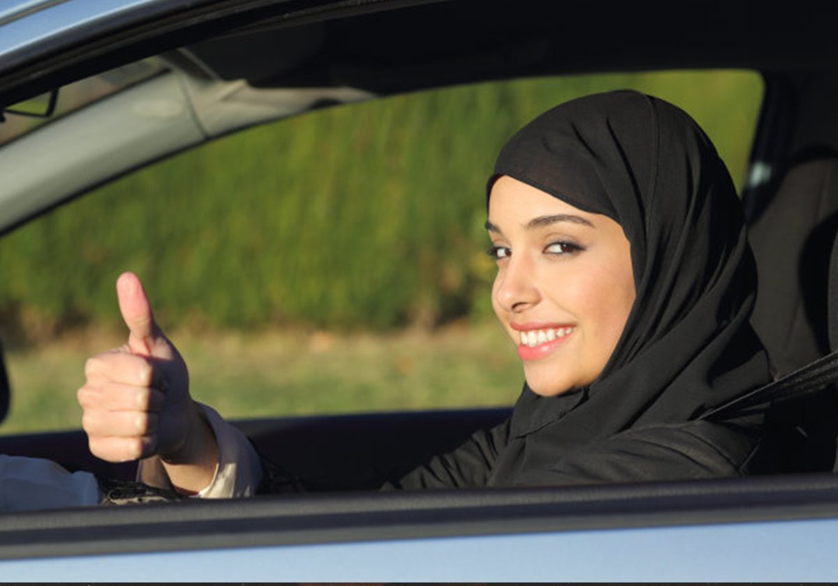 Саудовские женщины официально получили право водить машину