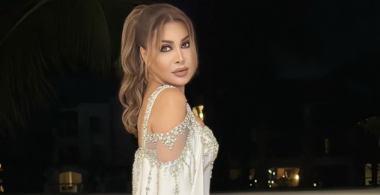 أجمل موديلات فساتين نوال الزغبي- الصورة من حساب نوال الزغبي الرسمي على انستغرام nawalelzoghbi