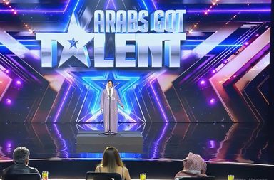 من هي الريبوت السعودية سارة وما هي المناسبات التي ظهرت بها قبل Arabs Got talent؟